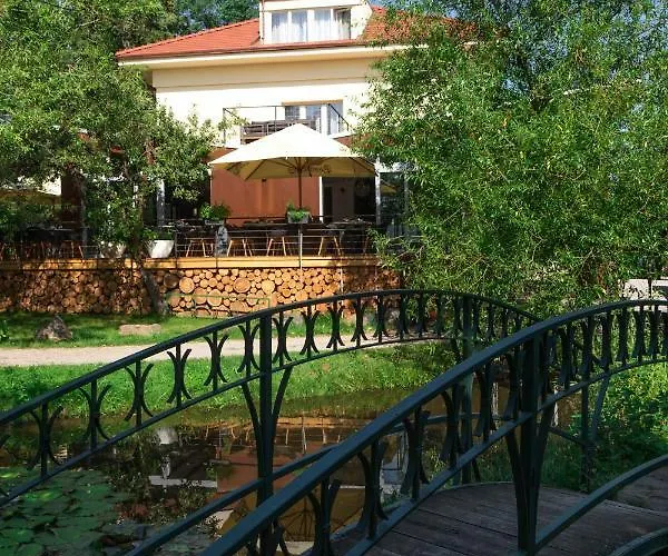Hotel Areal Botanika Unhošť